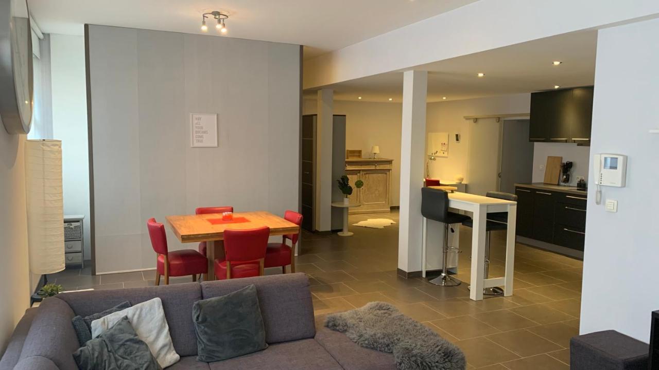 Ruime Studio In Deurne Antwerpen Eksteriør bilde